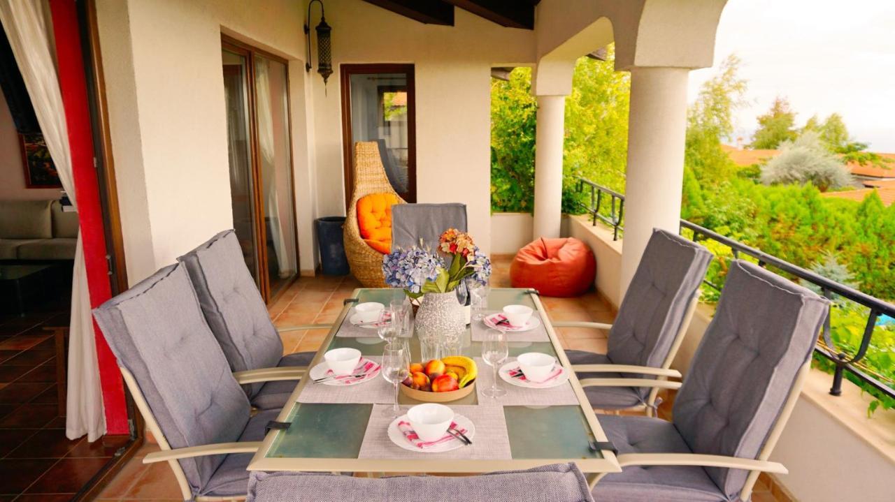 Вила Афина - Villa Afina Balchik Bagian luar foto