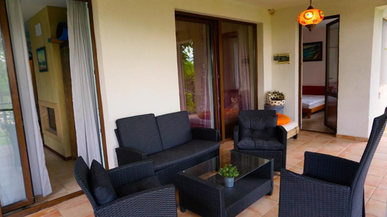 Вила Афина - Villa Afina Balchik Bagian luar foto